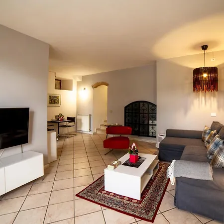 Casa Carlo Barga